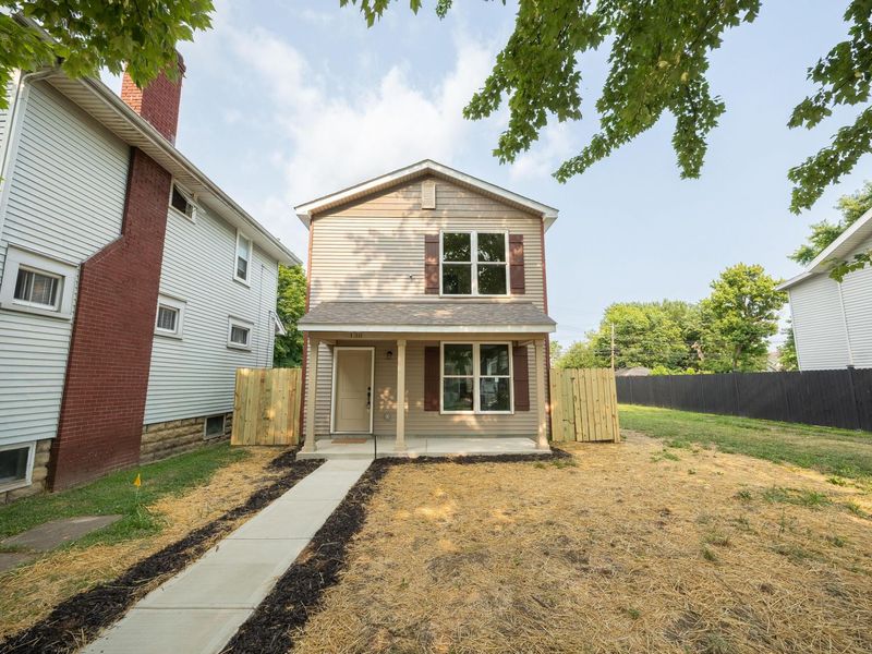 130 S Harris Avenue, Columbus, OH 43204 Photo 2