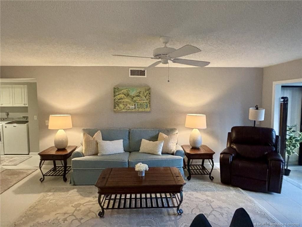 5152 SE Club Way , Unit 104, Stuart, FL 34997 Photo