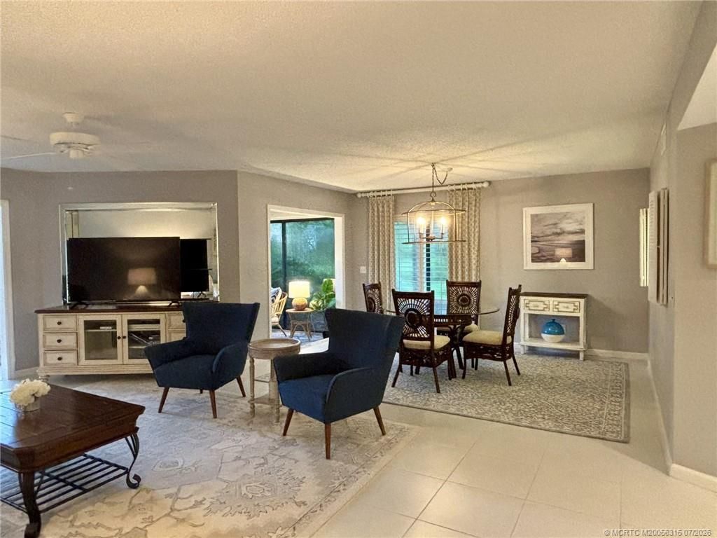 5152 SE Club Way , Unit 104, Stuart, FL 34997 Photo