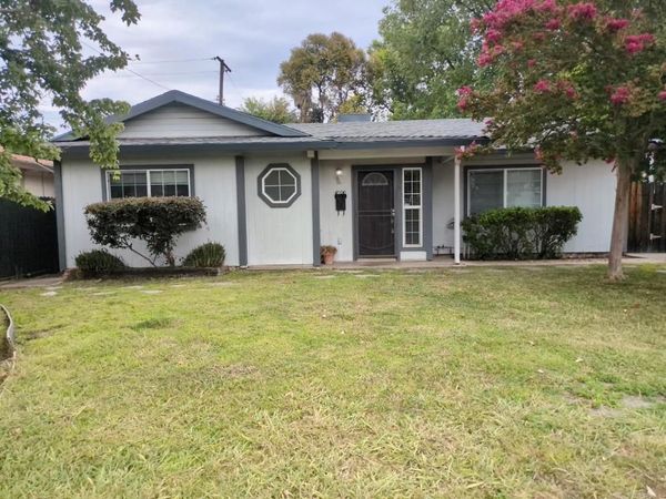 2100 Madera Road, Sacramento, CA 95825