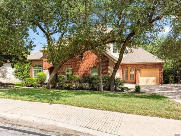 162 Yaupon Trl, San Antonio, TX 78256