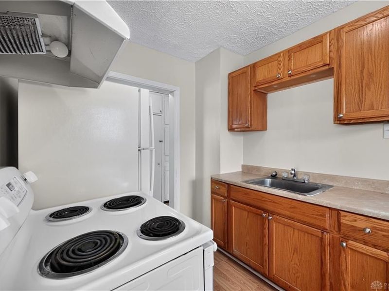 23 N Elm Avenue, Fairborn, OH 45324 Photo 10