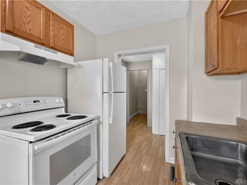 23 N Elm Avenue, Fairborn, OH 45324 Photo 11