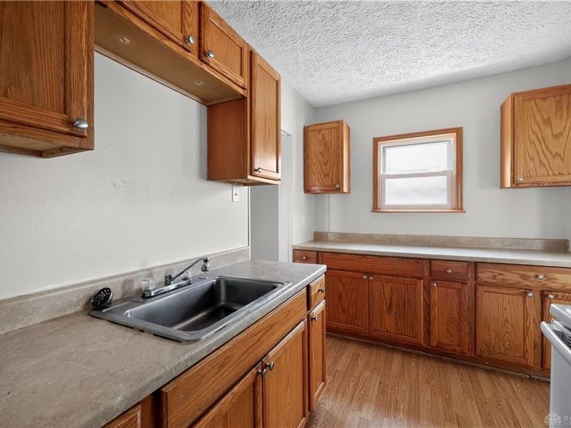 23 N Elm Avenue, Fairborn, OH 45324 Photo 9