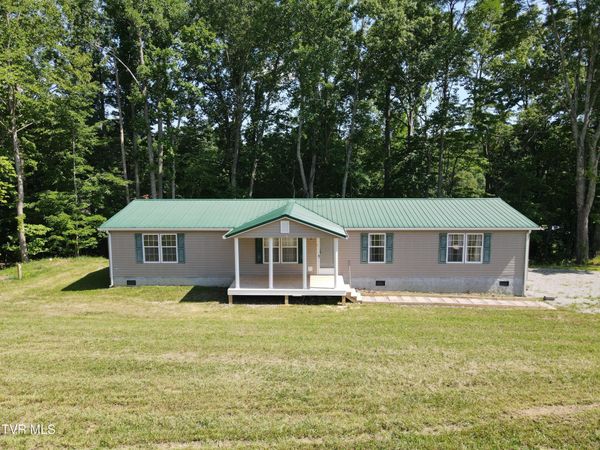 5890 Accomack Road, Saint Paul, VA 24283