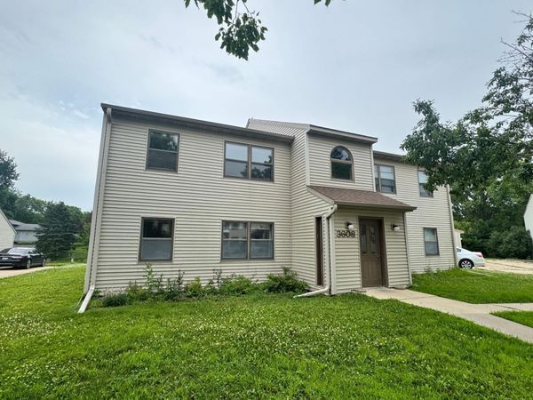 3608 10th Lane NW, Unit 1, Rochester, MN 55901