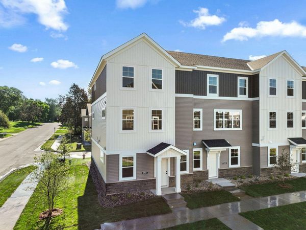1517 Trellis Lane, West Saint Paul, MN 55118