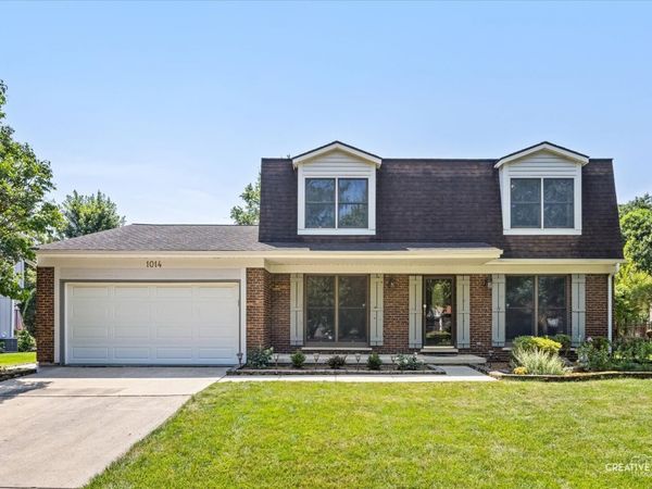 1014 Whirlaway Avenue, Naperville, IL 60540