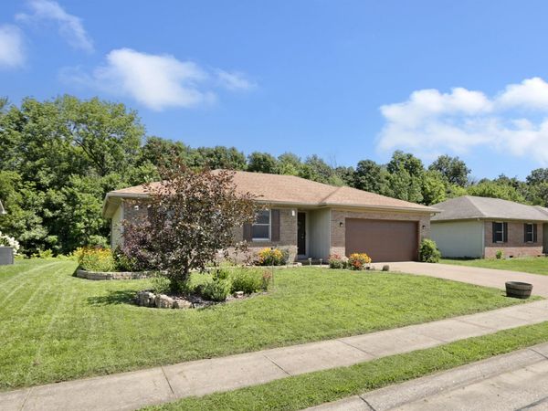 6188 Yosemite Drive, Newburgh, IN 46730