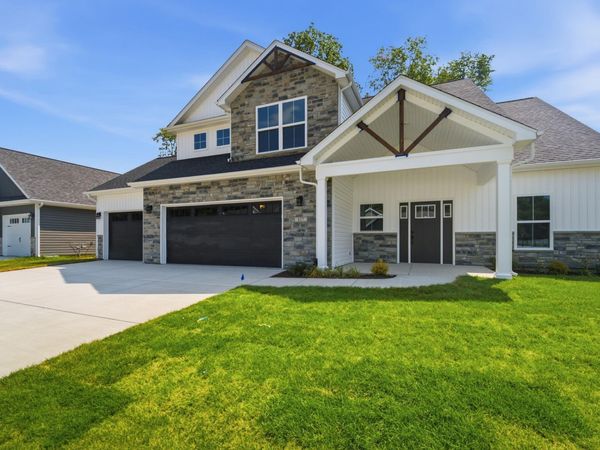 857 S Hoke Avenue, Frankfort, IN 46041