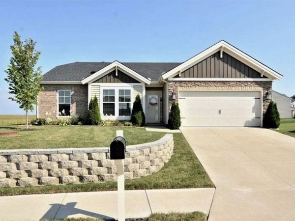 5131 Stables Drive, Evansville, IN 47715
