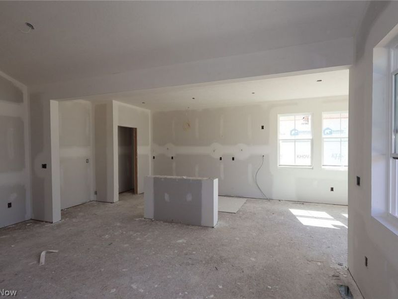 2446 Merriment Drive, Amherst, OH 44001 Photo 6