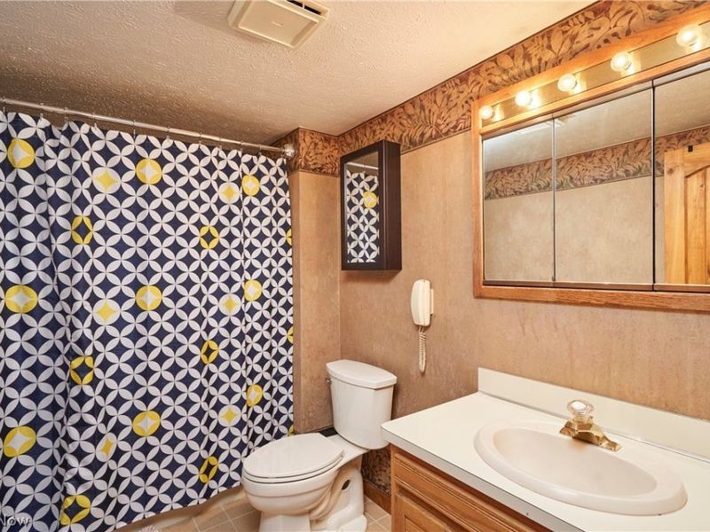 11461 Drake Road, North Royalton, OH 44133 Photo 16