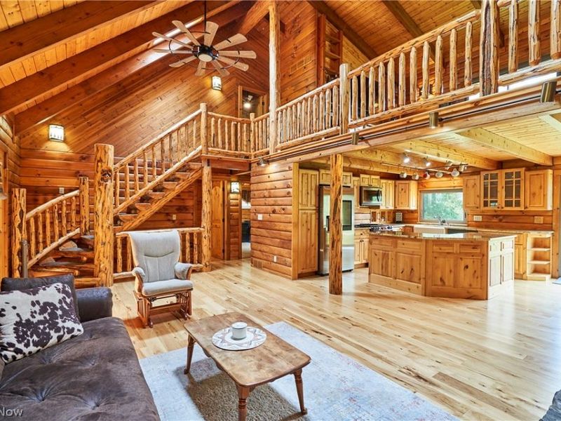 11461 Drake Road, North Royalton, OH 44133 Photo 6