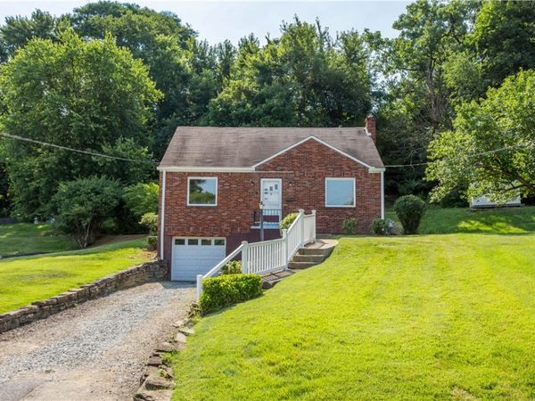 3121 Aniray Cir , Bethel Park, PA 15102