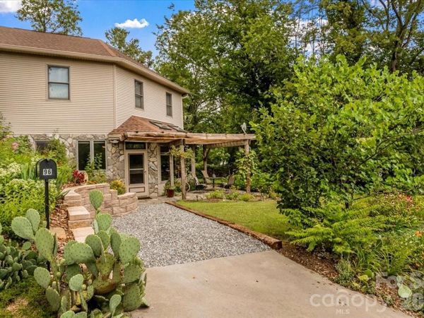 96 Woodrow Avenue , Asheville, NC 28801