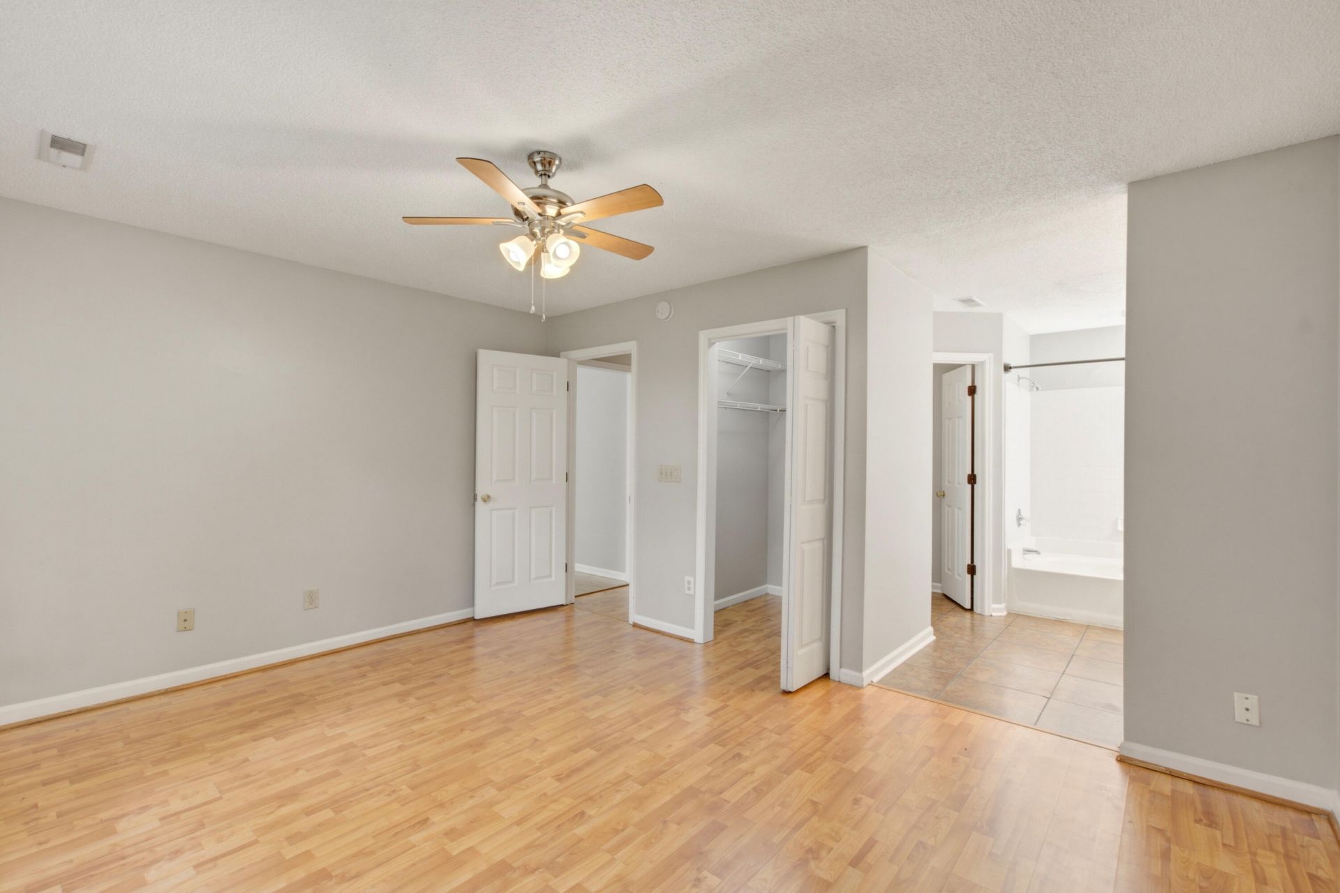 201 Smithfield Avenue Photo 23