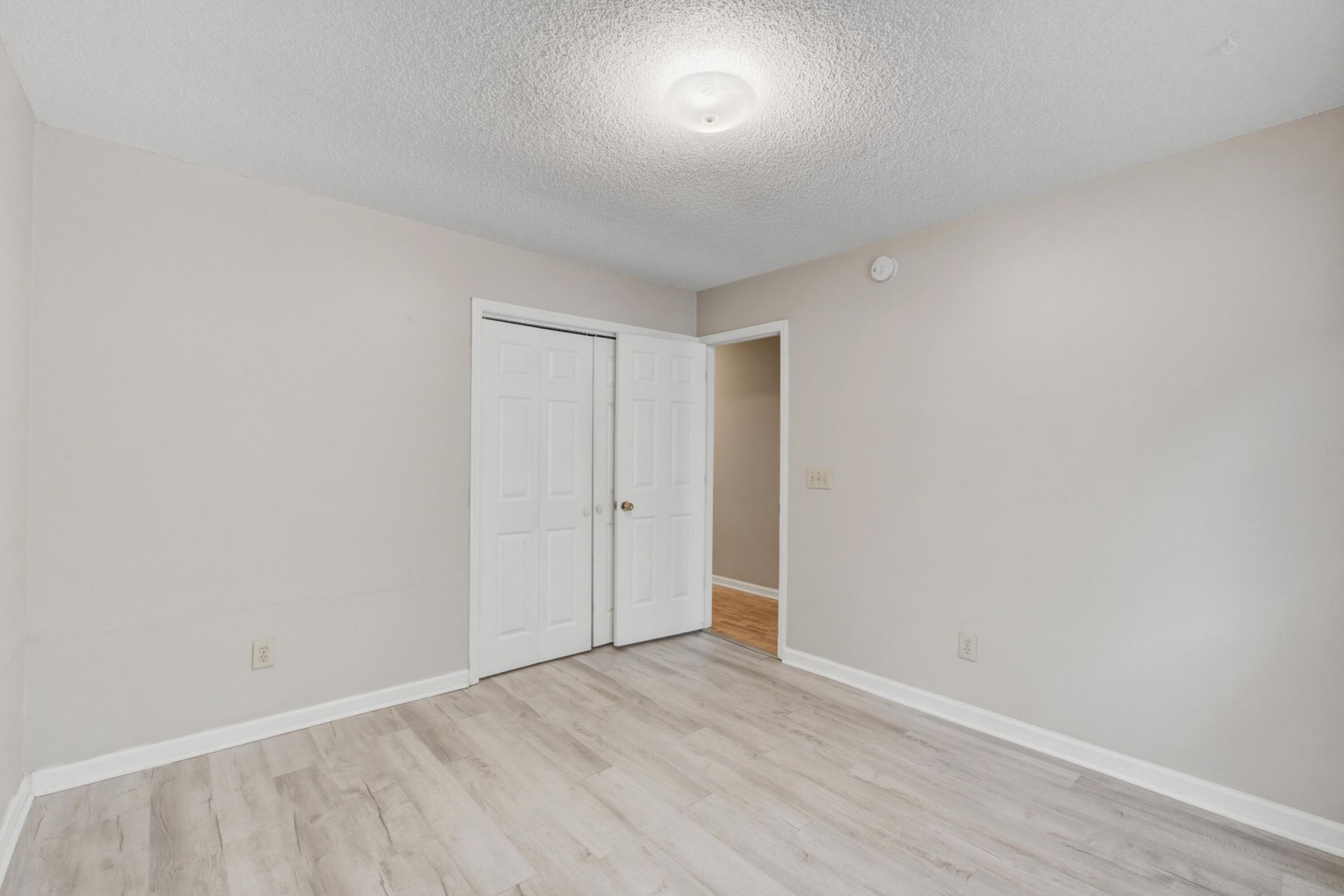 201 Smithfield Avenue Photo 29