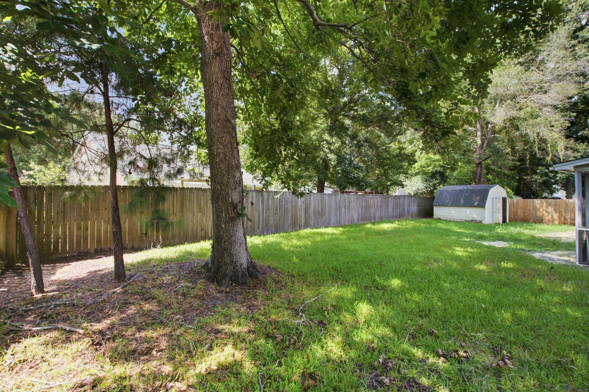 201 Smithfield Avenue Photo 33