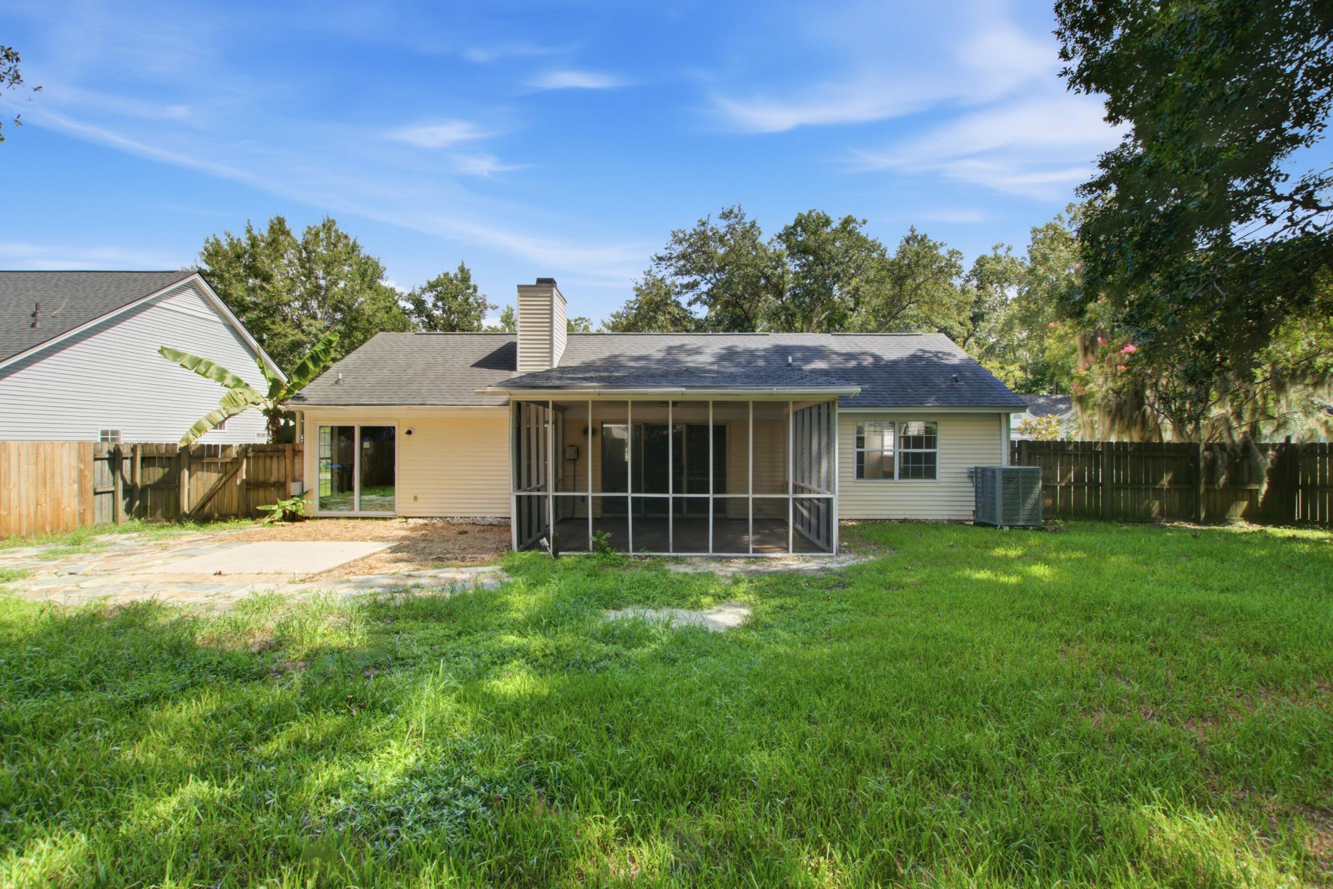 201 Smithfield Avenue Photo 35