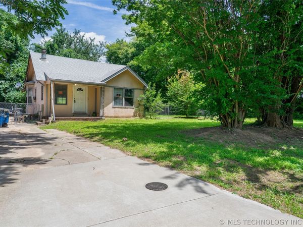 1373 E 66th Place , Tulsa, OK 74136