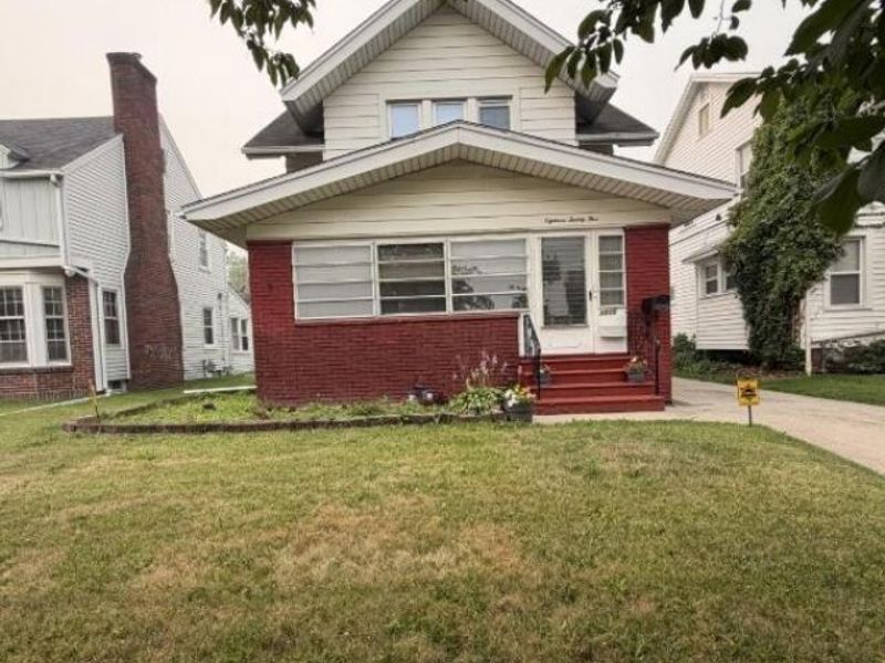 1825 Jermain Drive , Toledo, OH 43606 Photo 2