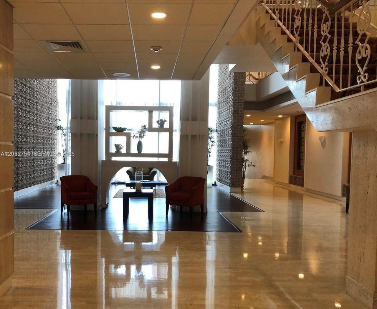 2899 Collins Ave , Unit 724, Miami Beach, FL 33140 Photo