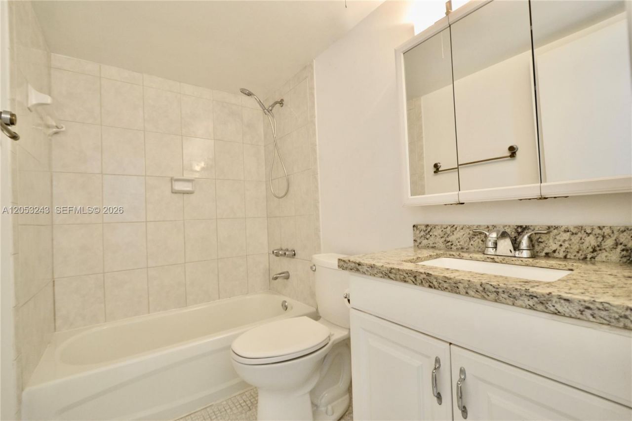 10447 SW 108th Ave , Unit 270, Miami, FL 33176 Photo