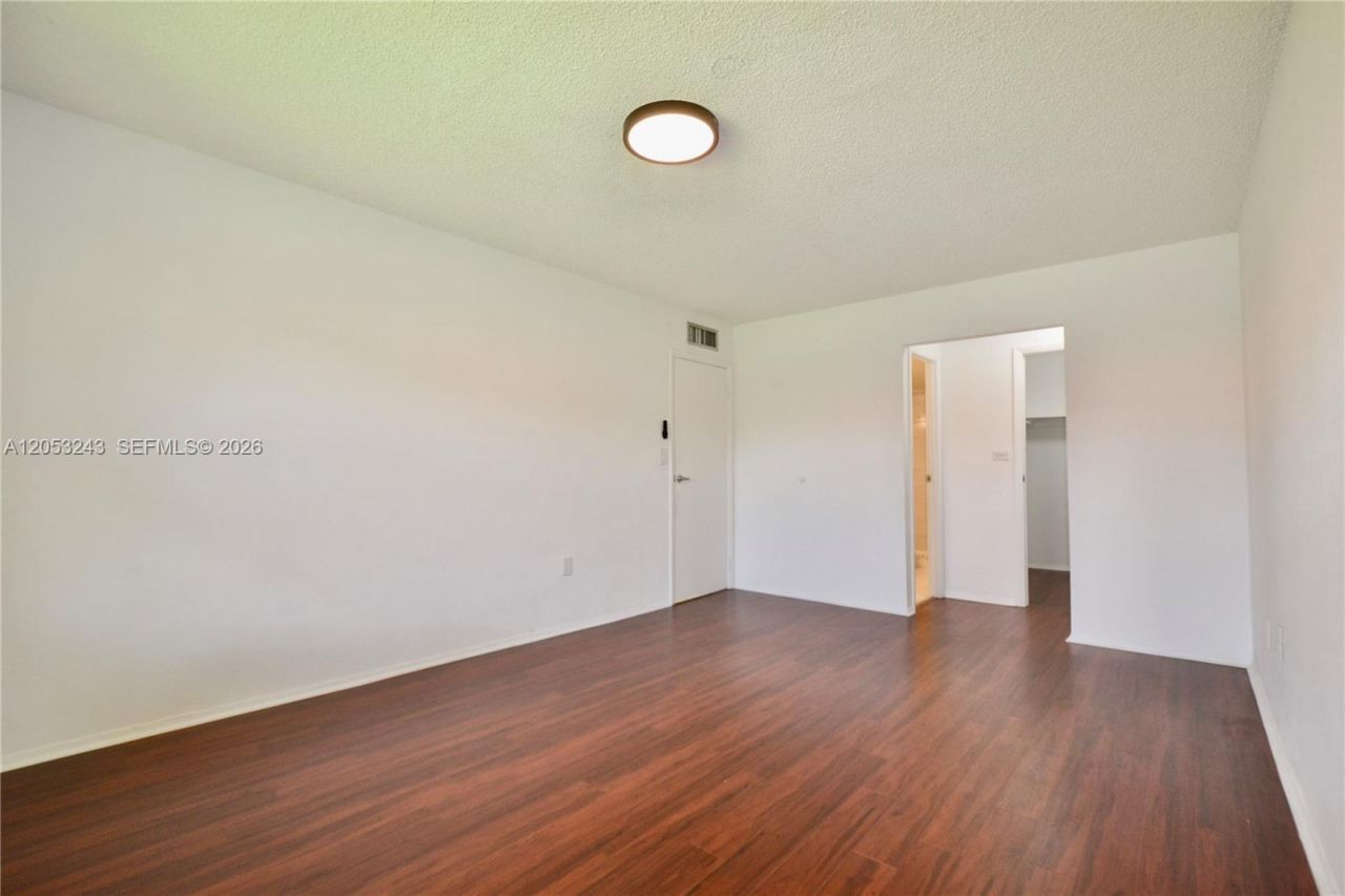 10447 SW 108th Ave , Unit 270, Miami, FL 33176 Photo