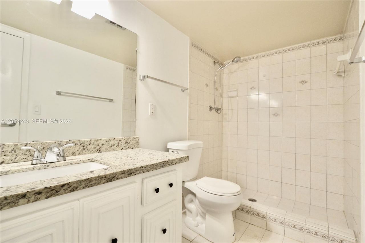 10447 SW 108th Ave , Unit 270, Miami, FL 33176 Photo