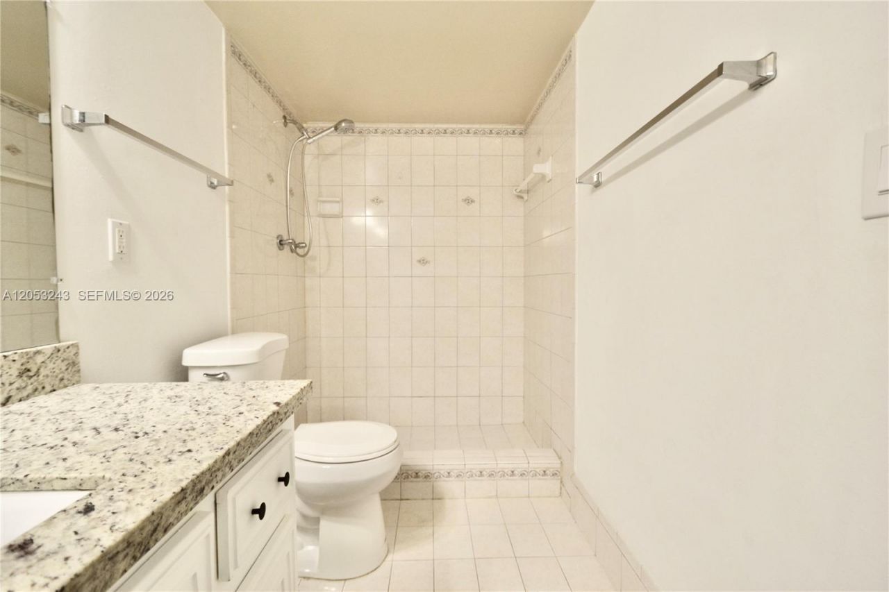 10447 SW 108th Ave , Unit 270, Miami, FL 33176 Photo