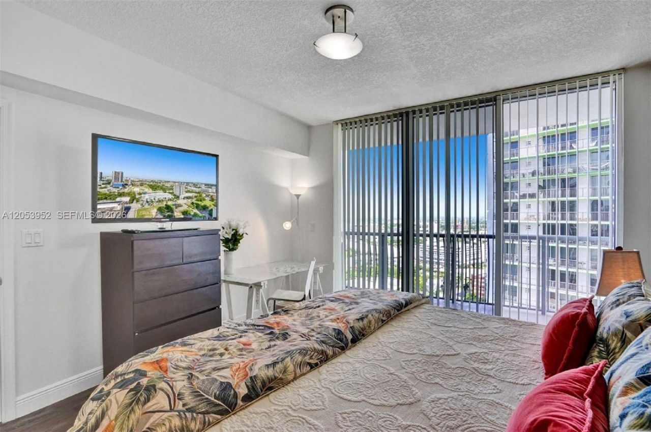 1750 N Bayshore Dr , Unit 2911, Miami, FL 33132 Photo