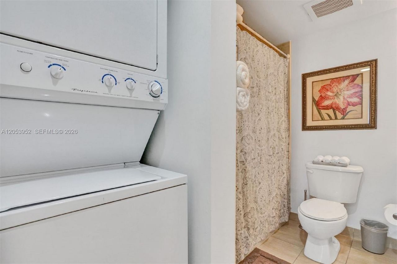 1750 N Bayshore Dr , Unit 2911, Miami, FL 33132 Photo