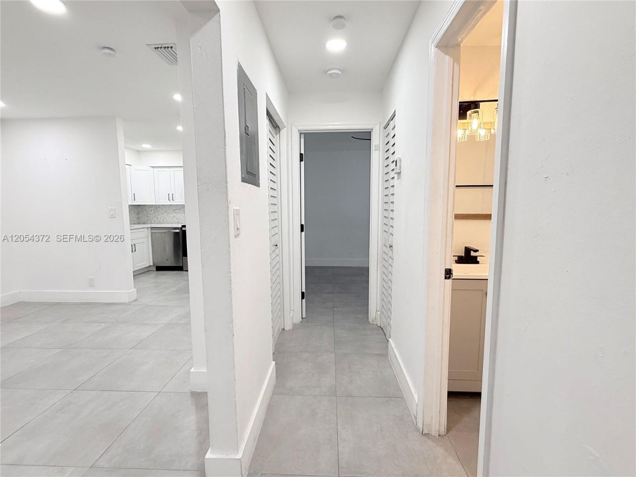 1470 NW 22nd Ct , Unit 2, Fort Lauderdale, FL 33311 Photo