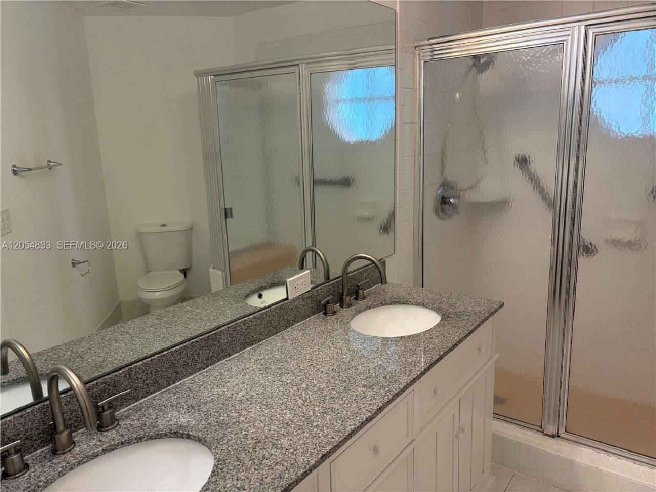 9020 N Lake Park Cir N , Davie, FL 33328 Photo
