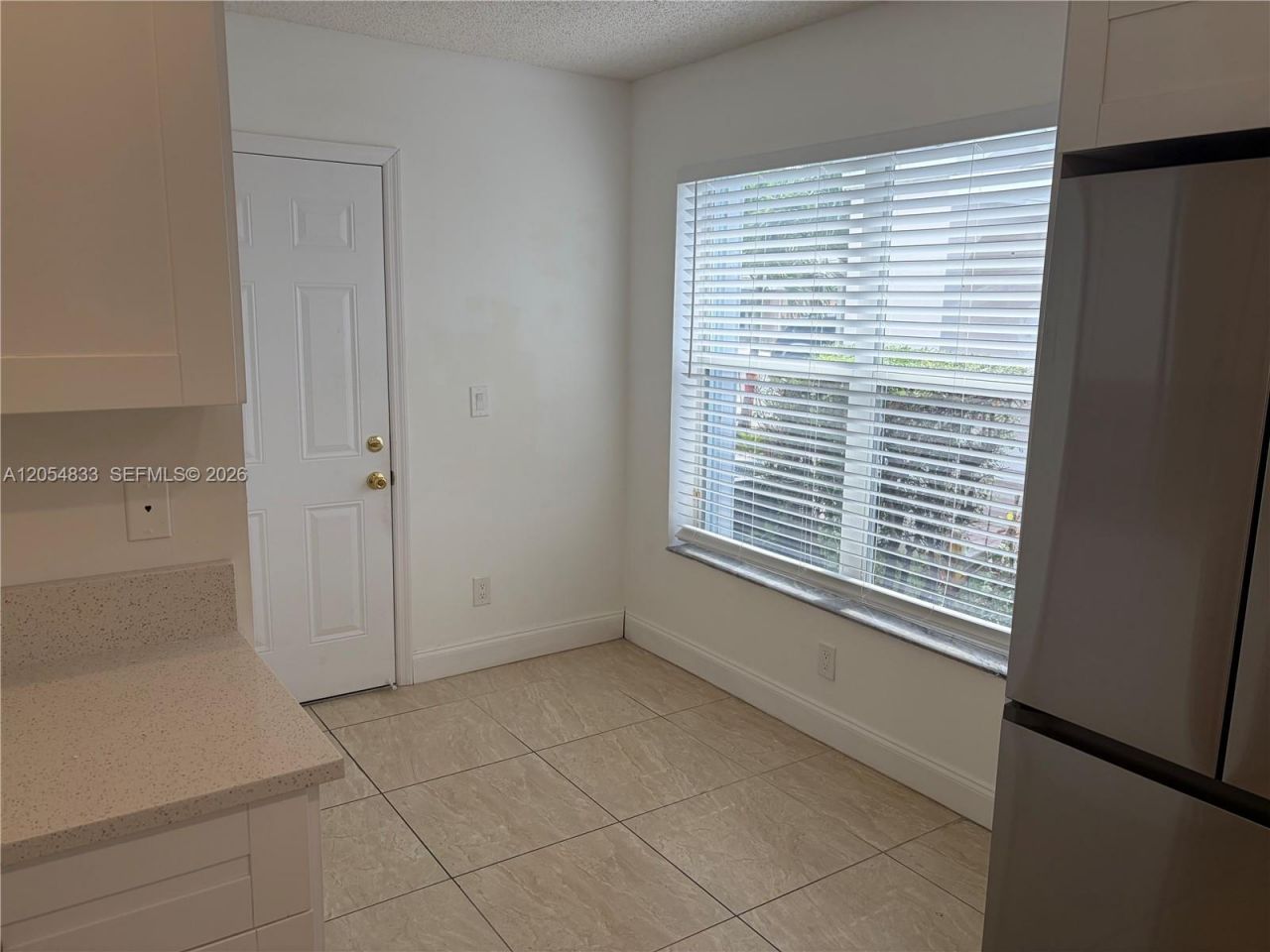 9020 N Lake Park Cir N , Davie, FL 33328 Photo