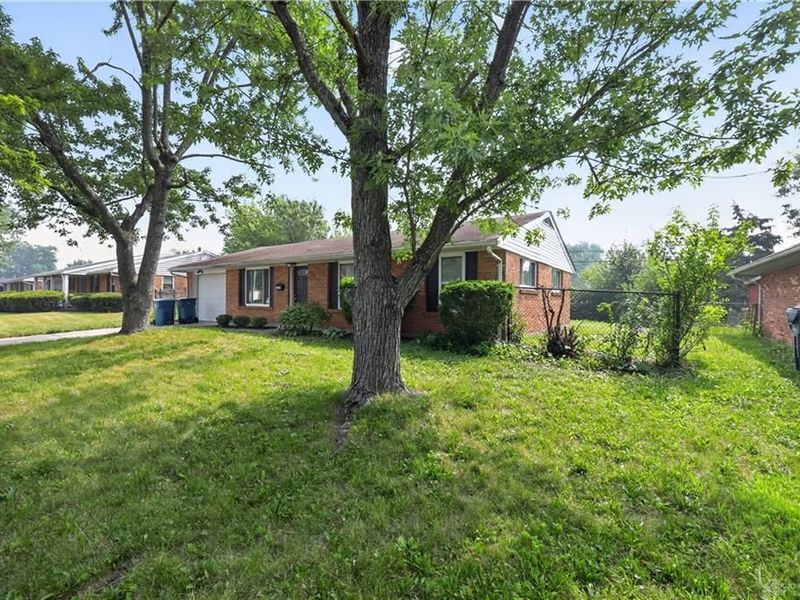 7617 Sebring Drive, Huber Heights, OH 45424 Photo 7