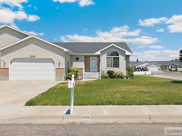3109 Madeline Drive, AMMON, ID 83406