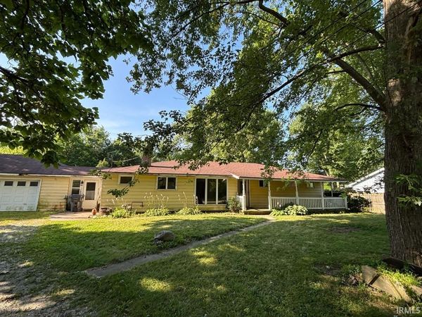 7601 W Cornbread Road, Yorktown, IN 47396