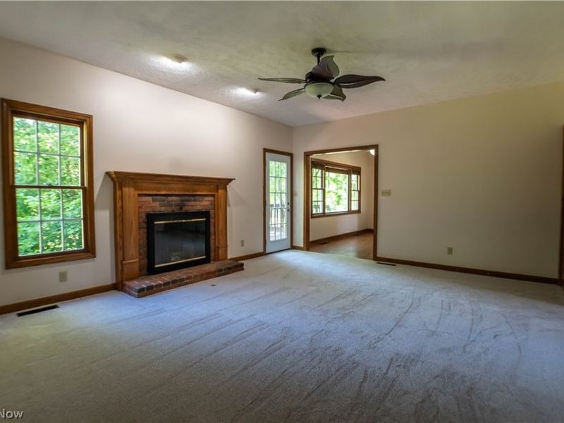 1807 Smith Kramer Street NE, Hartville, OH 44632 Photo 27