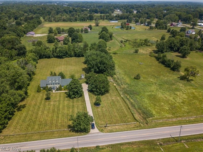 1807 Smith Kramer Street NE, Hartville, OH 44632 Photo 41