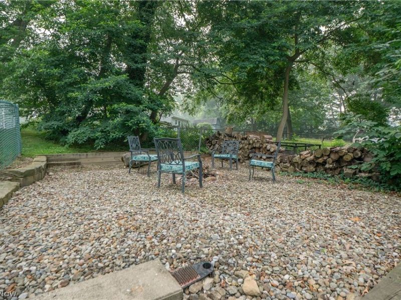 727 Sleepy Hollow Drive , Uniontown, OH 44685 Photo 41