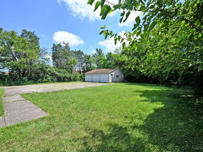 8038 Winton Road, Springfield Twp., OH 45224 Photo 7