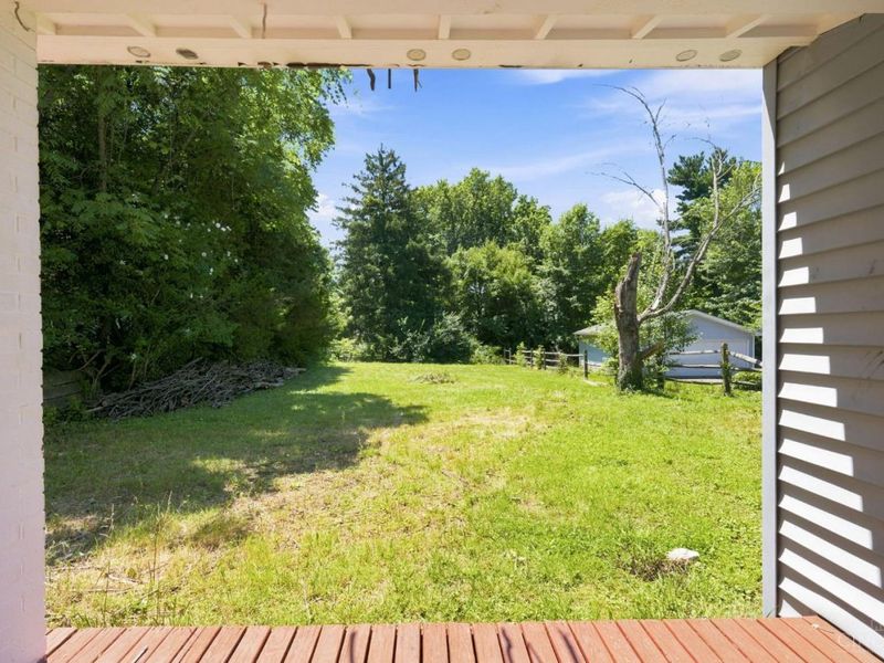 5 Briarwood Lane, Greenhills, OH 45218 Photo 38