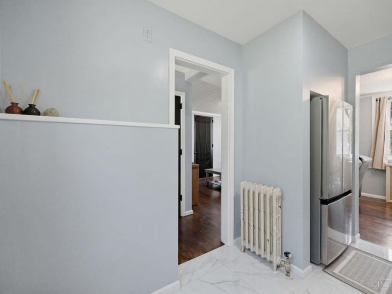 5 Briarwood Lane, Greenhills, OH 45218 Photo 8