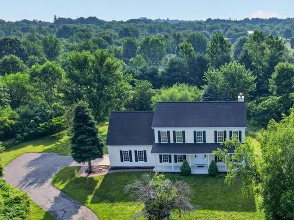 2161 64th Street, Fennville, MI 49408