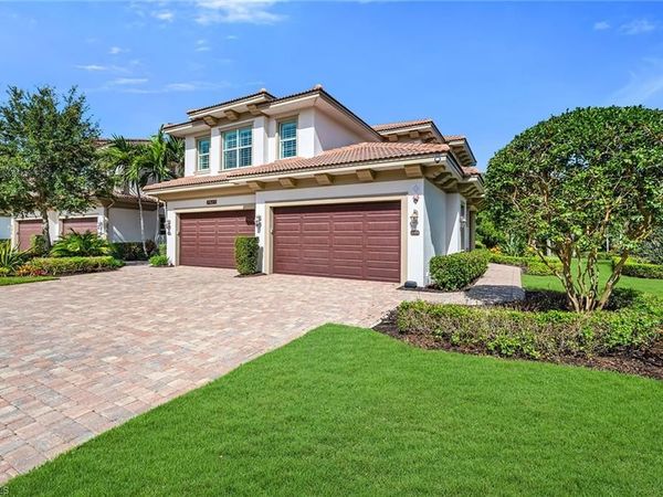 7825 Hawthorne DR , Unit 2104, NAPLES, FL 34113
