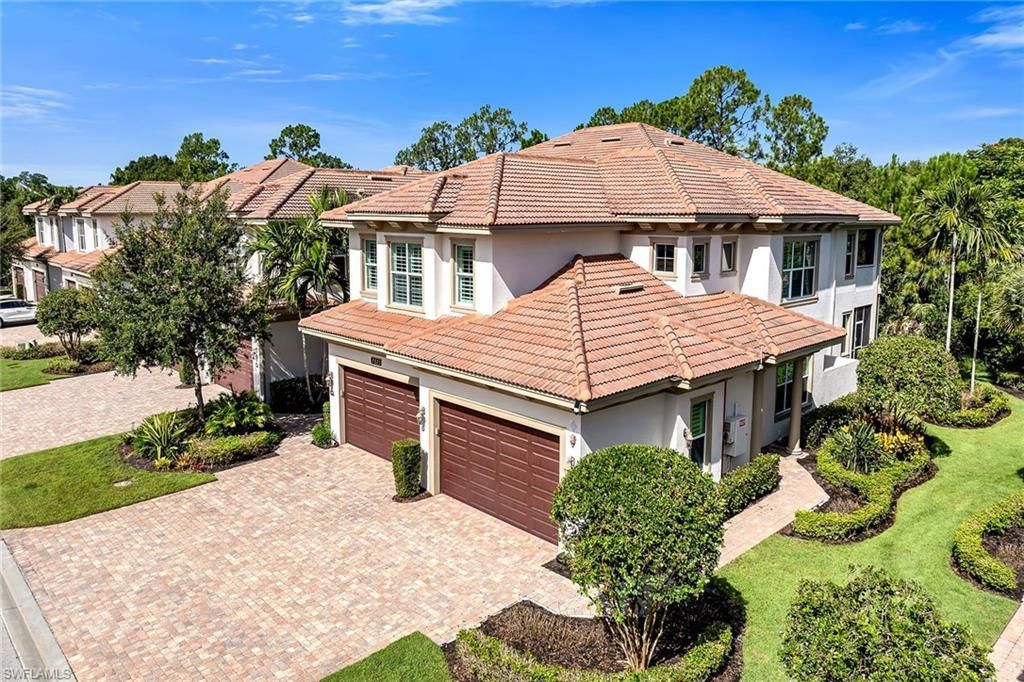7825 Hawthorne Dr , Unit 2104, Naples, FL 34113 Photo