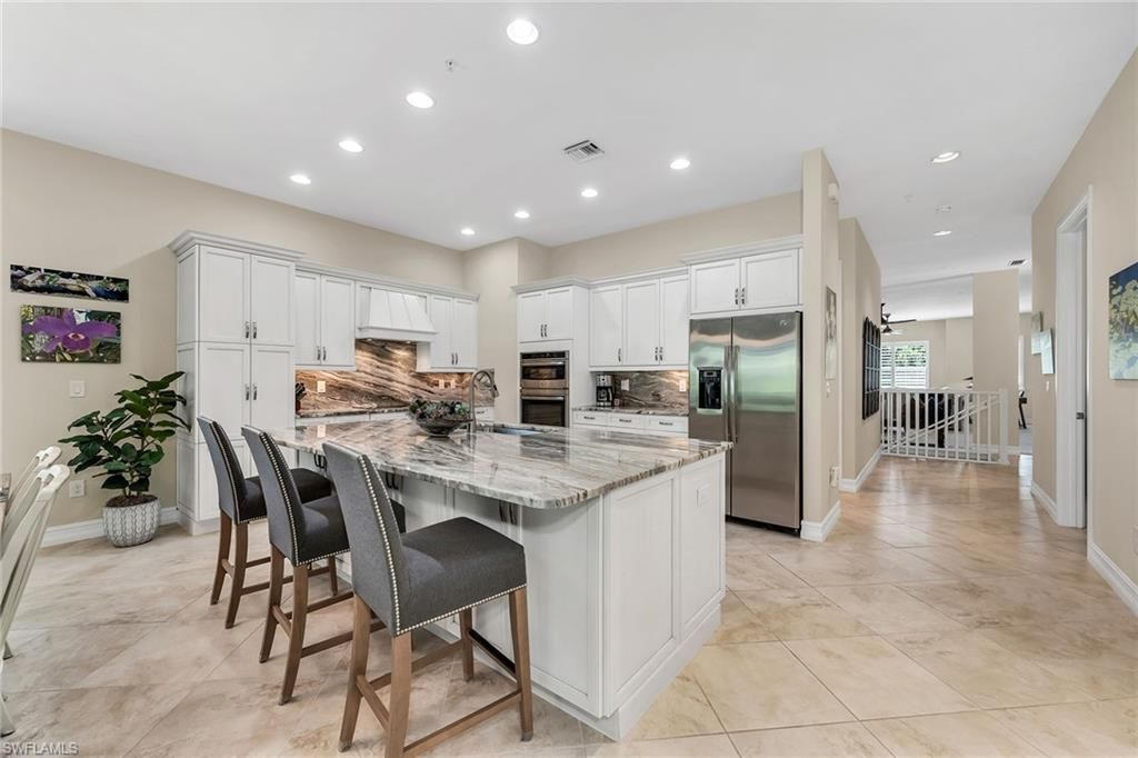 7825 Hawthorne Dr , Unit 2104, Naples, FL 34113 Photo