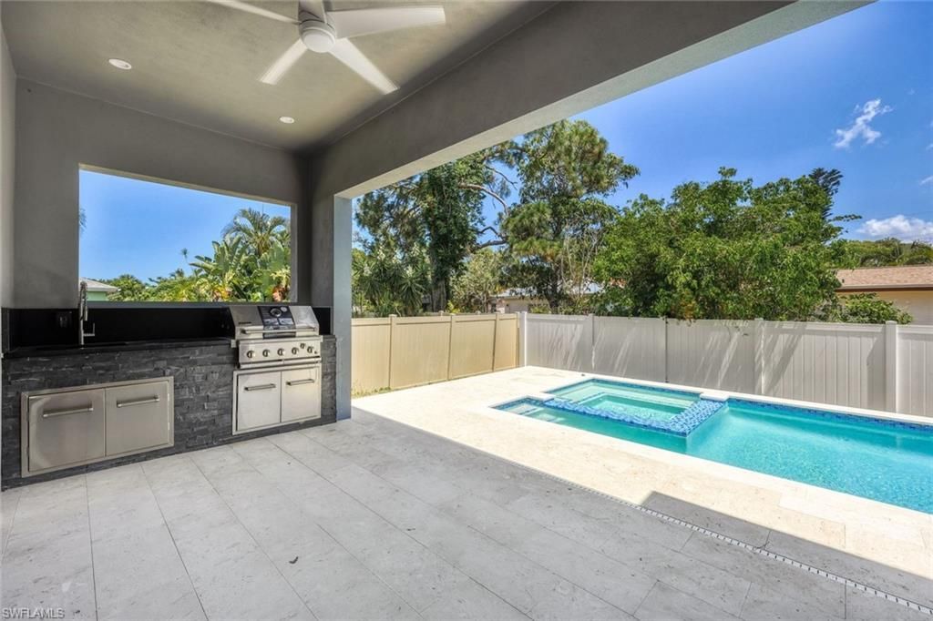 1297 Trail Terrace Dr , Naples, FL 34103 Photo